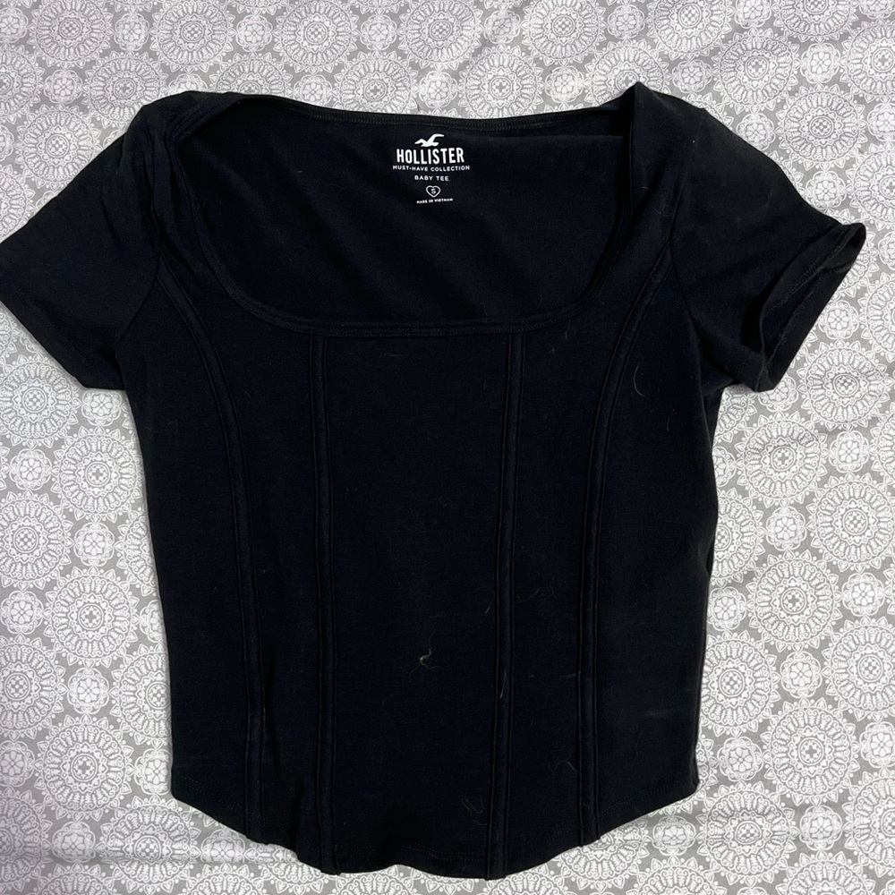 Holister black baby tee